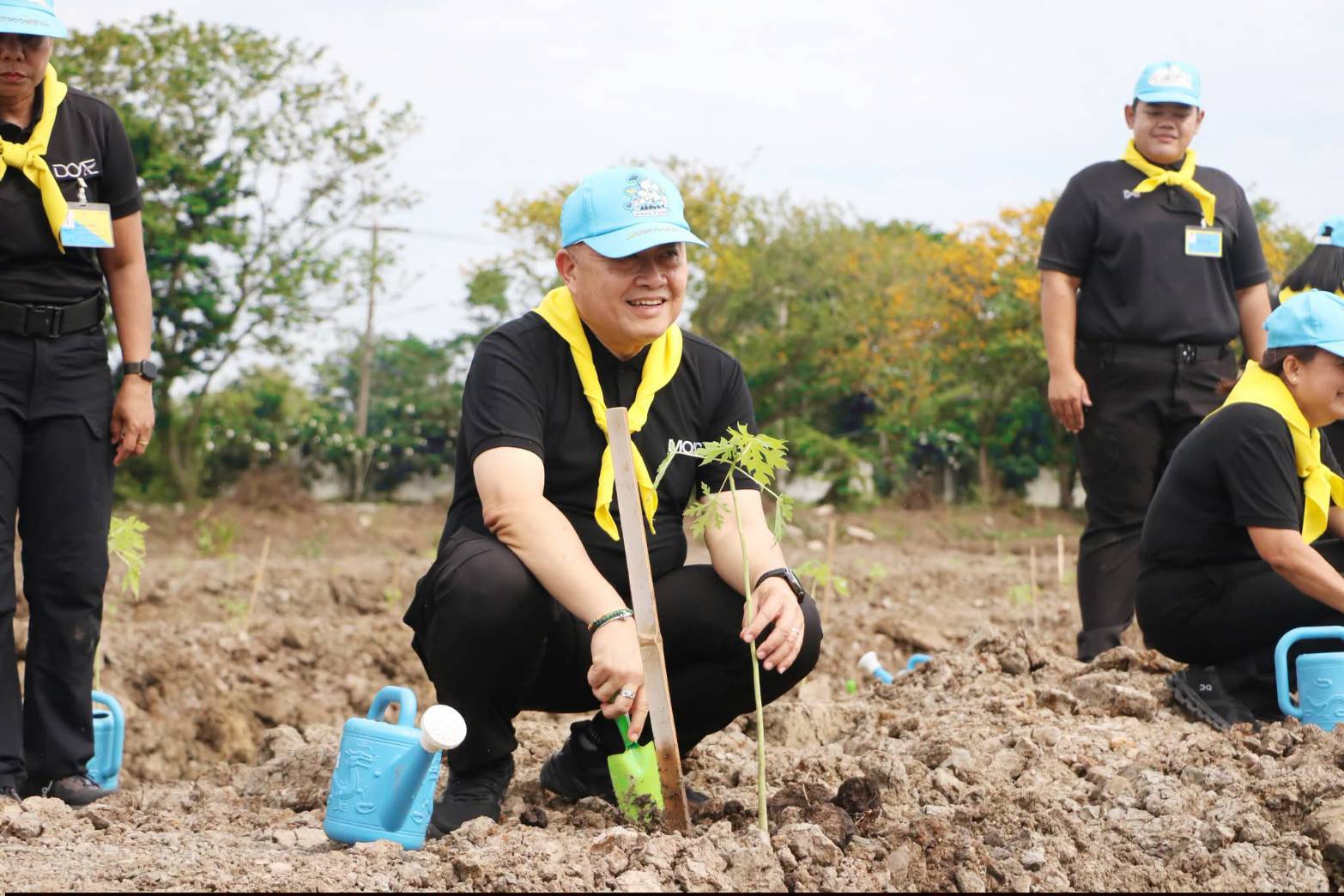 title - ส.ป.ก. ร่วมกิจกรรมโครงการจิตอาสาพัฒนาด้านการเกษตร กษ. เฉลิมพระเกียรติสมเด็จพระนางเจ้าฯ พระบรมราชินี เนื่องในโอกาสมหามงคลเฉลิมพระชนมพรรษา 4 รอบ 3 มิถุนายน 2569 ณ ศูนย์ส่งเสริมและพัฒนาอาชีพเสริมนอกภาคการเกษตร (ศูนย์ศิลปาชพบางไทรฯ เดิม)